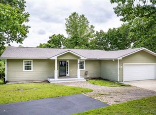 91 Green Acres Ln, Linn Creek, MO 65052