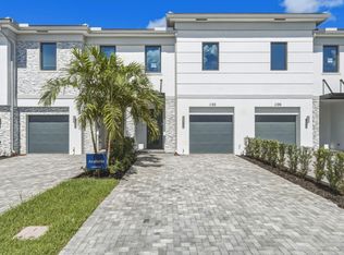 1198 National St, Wellington, FL 33414