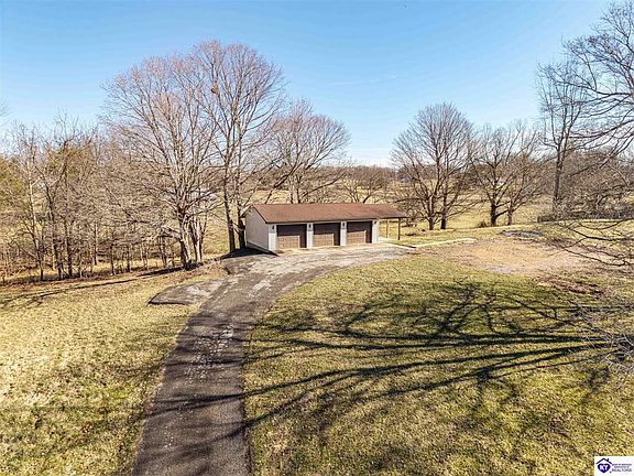 2nd image of 4262 Shepherdsville Rd