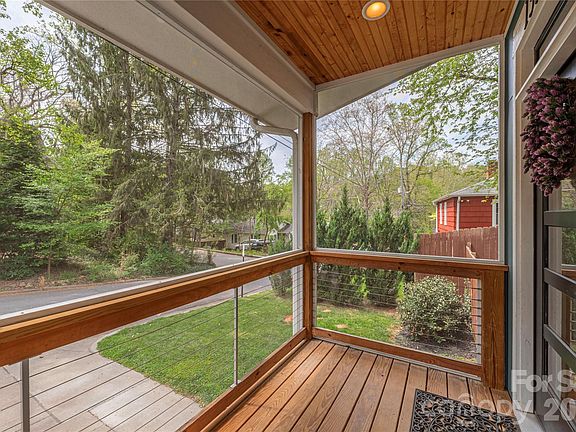 4th image of 135 Salola St