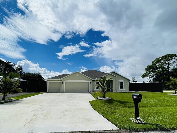 2nd image of 702 SE Evans Avenue