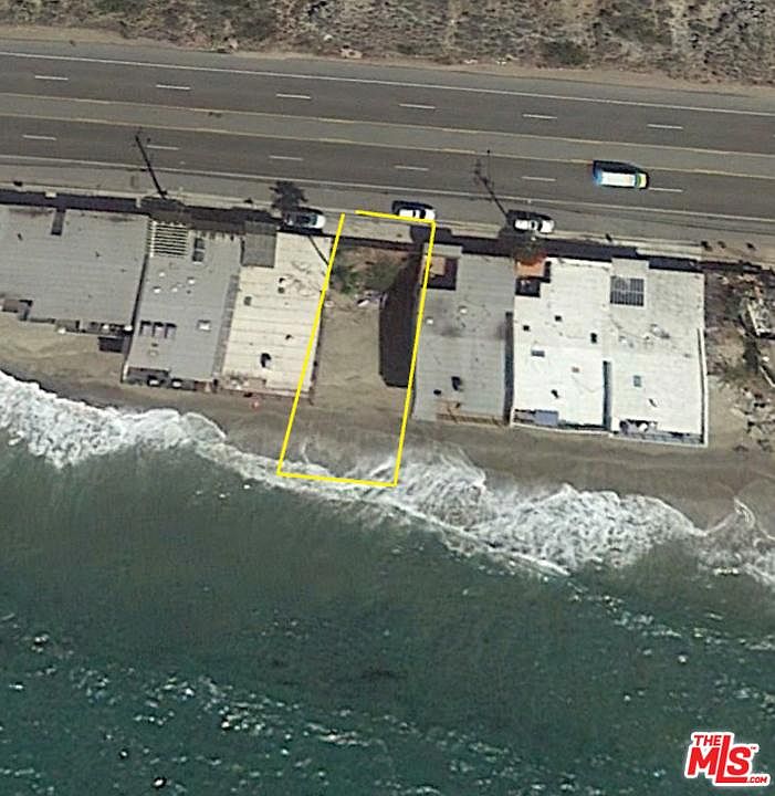 2nd image of 20222 Pacific Coast Hwy
