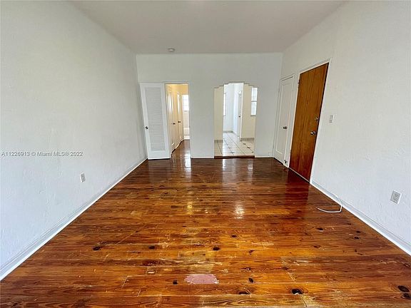 3rd image of 1134 Pennsylvania Ave APT 6
