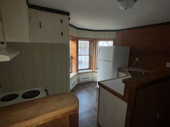 312 E Broadway APT 4, Salem, NJ 08079