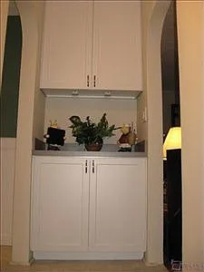 1808 Mayview Ave photo 1