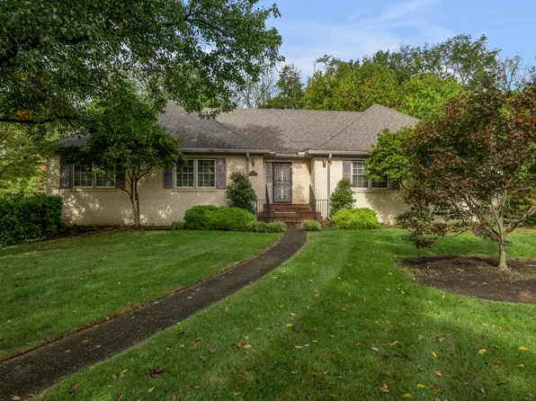 3549 Cornwall Dr, Lexington, KY 40503
