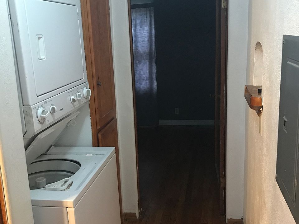1st image of 608 Ord St