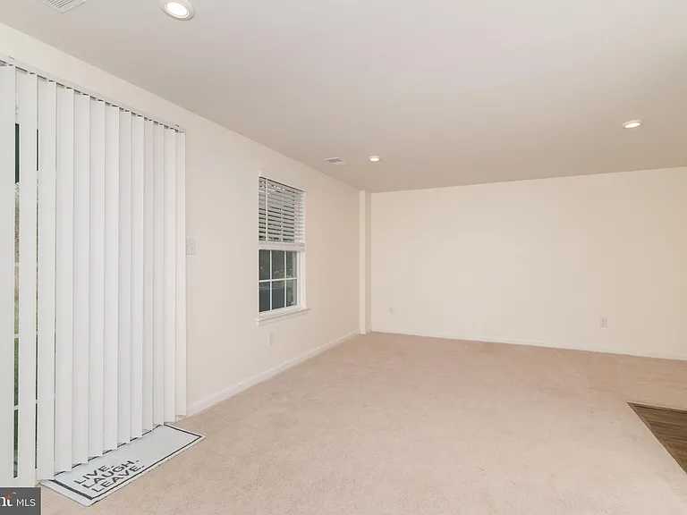 6 Sparrow Cir — Photo 36