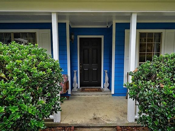 3rd image of 6656 Gunstock Ln