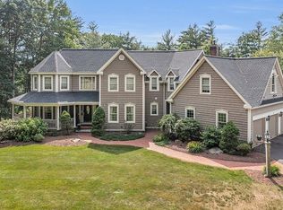 11 Malvern Hill Rd, Sterling, MA 01564