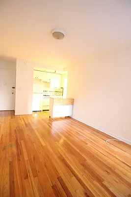 Rented by Keller Williams NYC | media 28