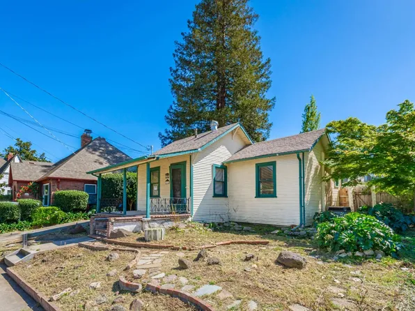 4420 D St, Sacramento, CA 95819