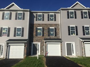 30 Holstein Dr, Hanover, PA 17331