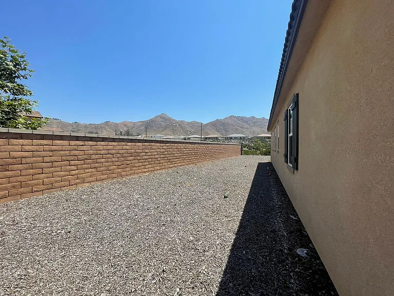7681 River Gulch Rd — Photo 23
