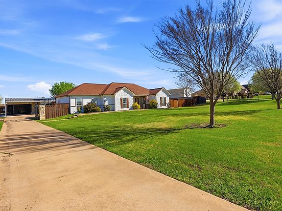 2nd image of 113 Mulkey Rd