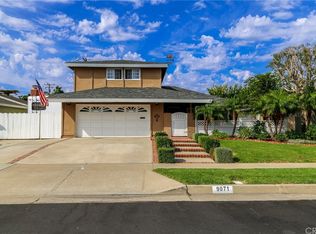 9071 Aloha Dr, Huntington Beach, CA 92646