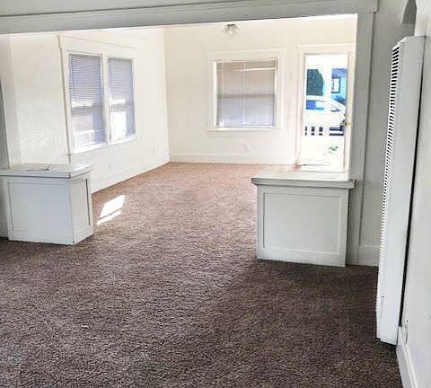 2nd image of 318 W Cameron St