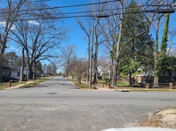 702 S Chester St, Gastonia, NC 28052