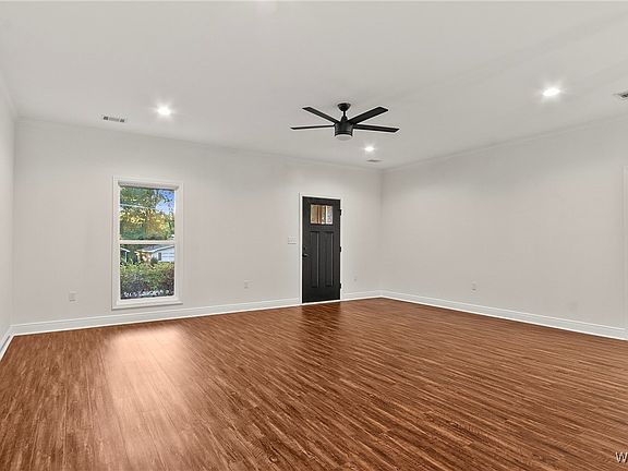 5th image of 4702 Dove Creek Ave