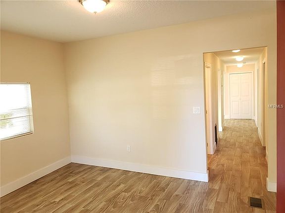 2nd image of 1308 Robinson Ave