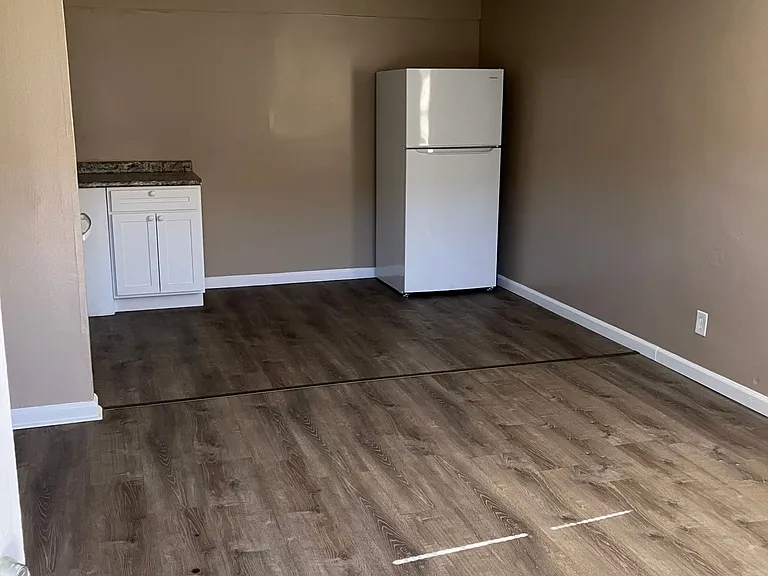 River Pointe Apartments — Photo 4