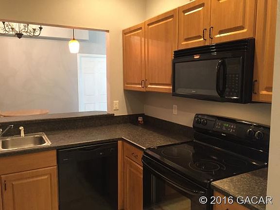 4th image of 218 SW 145th Dr Unit 17