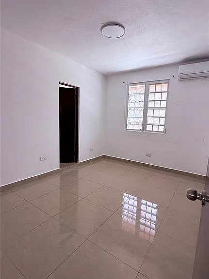 413 Edificio Gaither Plz #3A — Photo 3