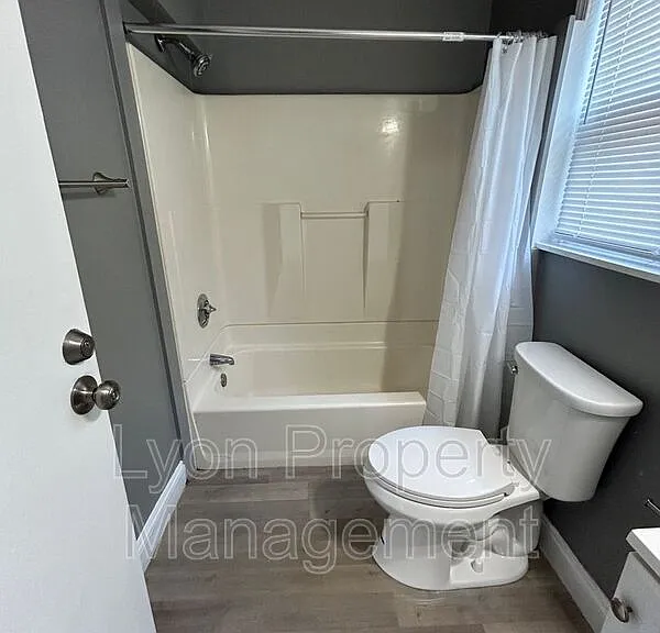 103 Brook St #1 — Photo 9