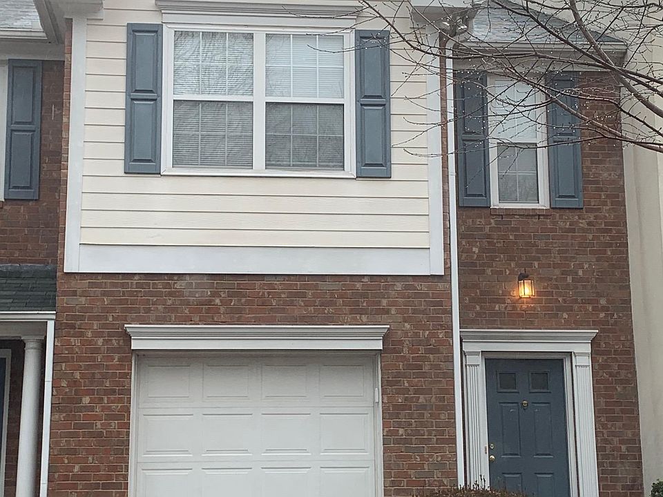 1st image of 939 Abbey Park Way