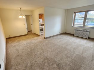 3005 State St, Erie, PA 16508
