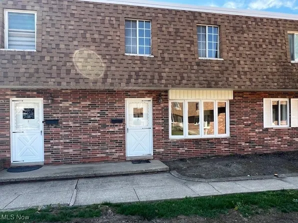 6482 Concord Dr, Cleveland, OH 44134