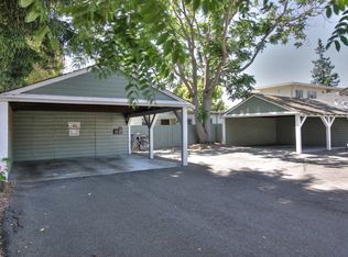 545 University Dr, Menlo Park, CA 94025