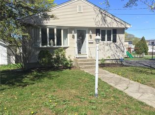 3 Ann St, North Providence, RI 02904
