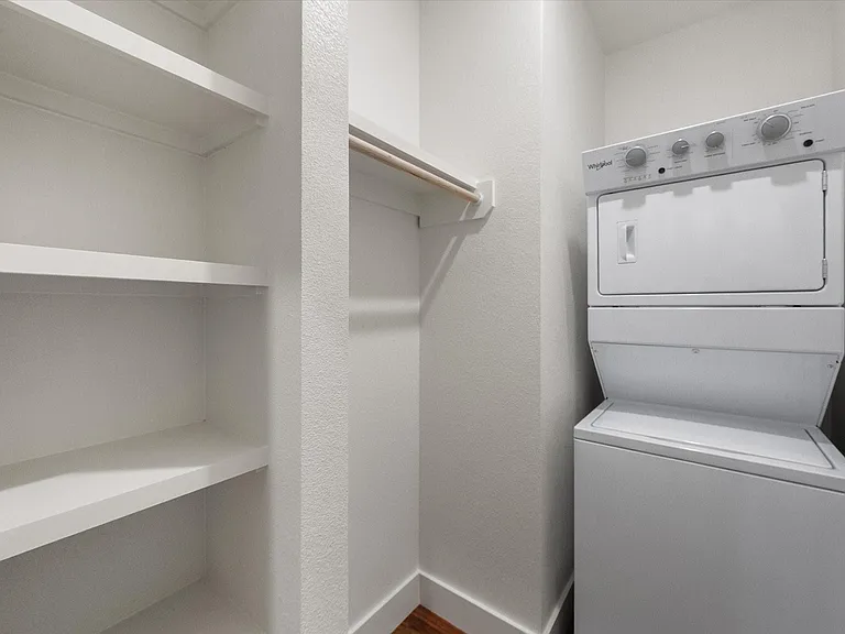 508 E Kimball St #1 — Photo 16