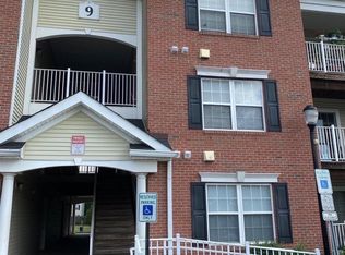 924 Cedar Ct, New Brunswick, NJ 08901