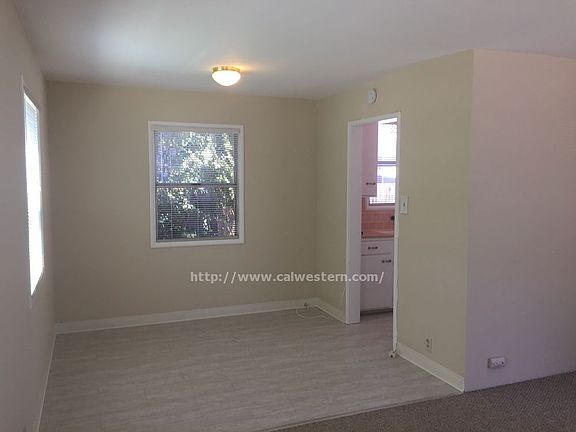 3rd image of 779 Villa Ave