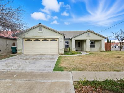 704 Lassen Avenue, Tulare, CA, 93274