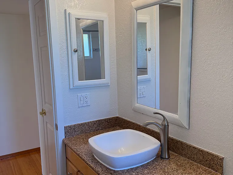 3378 Vanderbilt Way — Photo 27