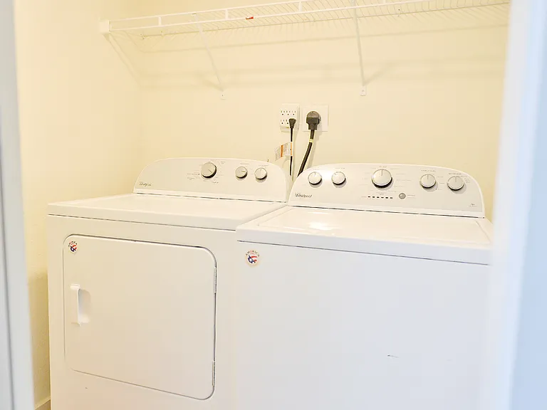 2043 Sul Ross St #8 — Photo 8