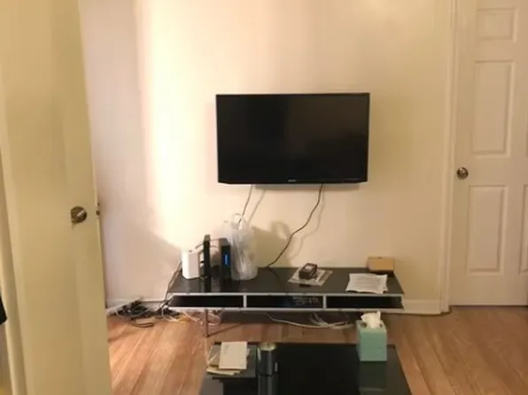 2401 H St NW APT 308, Washington, DC 20037