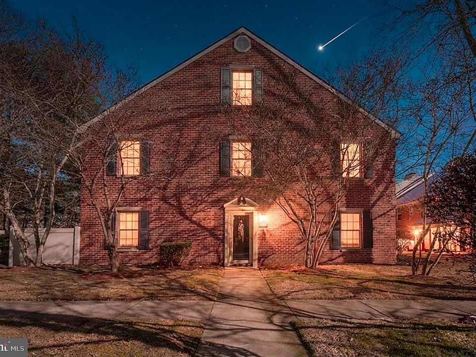 1st image of 1525 Madison Ct