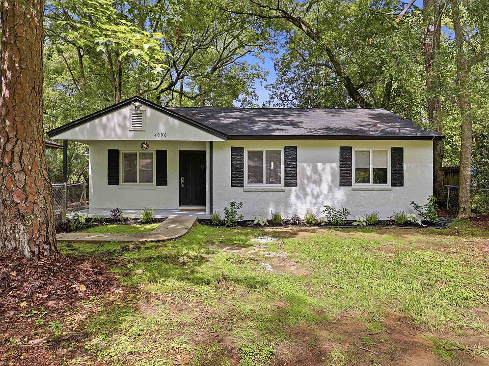 1st image of 3000 Fairview Dr
