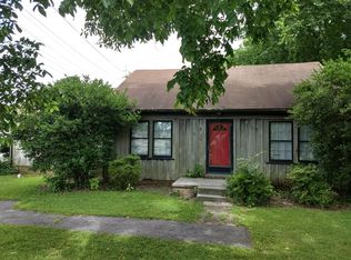 2228 Dawn Dr, Dyersburg, TN 38024