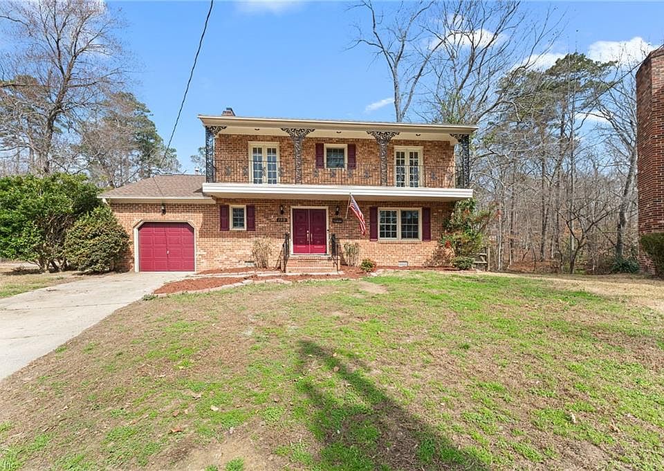 1st image of 159 Highwood Cir