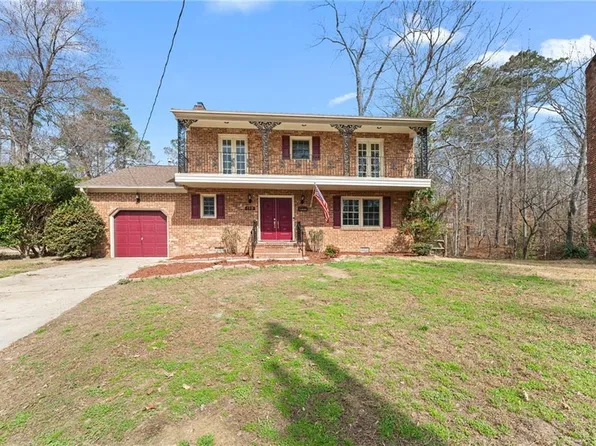 159 Highwood Cir, Newport News, VA 23608