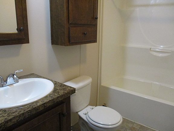 4th image of 102 Northbrook St SE #107