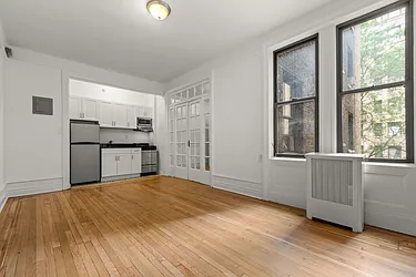 Rented by Cooper & Cooper Real Estate