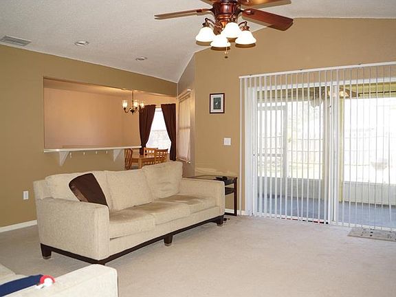 2nd image of 1337 Laurel Glen Dr