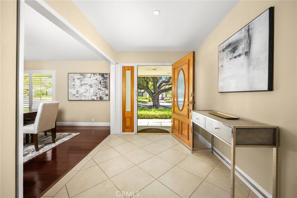 1439 Wembley Rd, San Marino, CA - View 3