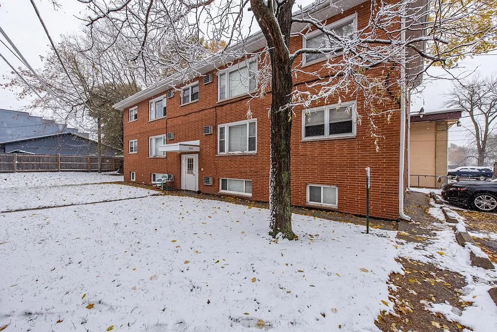 1 bed, 720 sqft, $1,200 — Photo 1